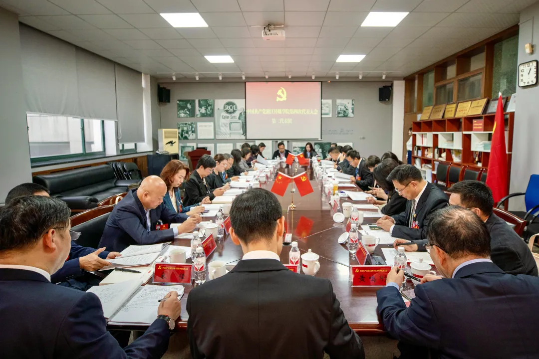 640.jpg 图片