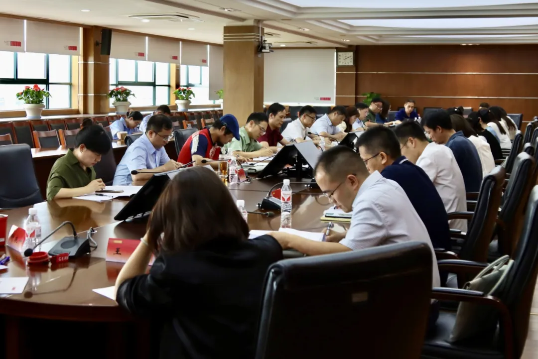 640.jpg 图片